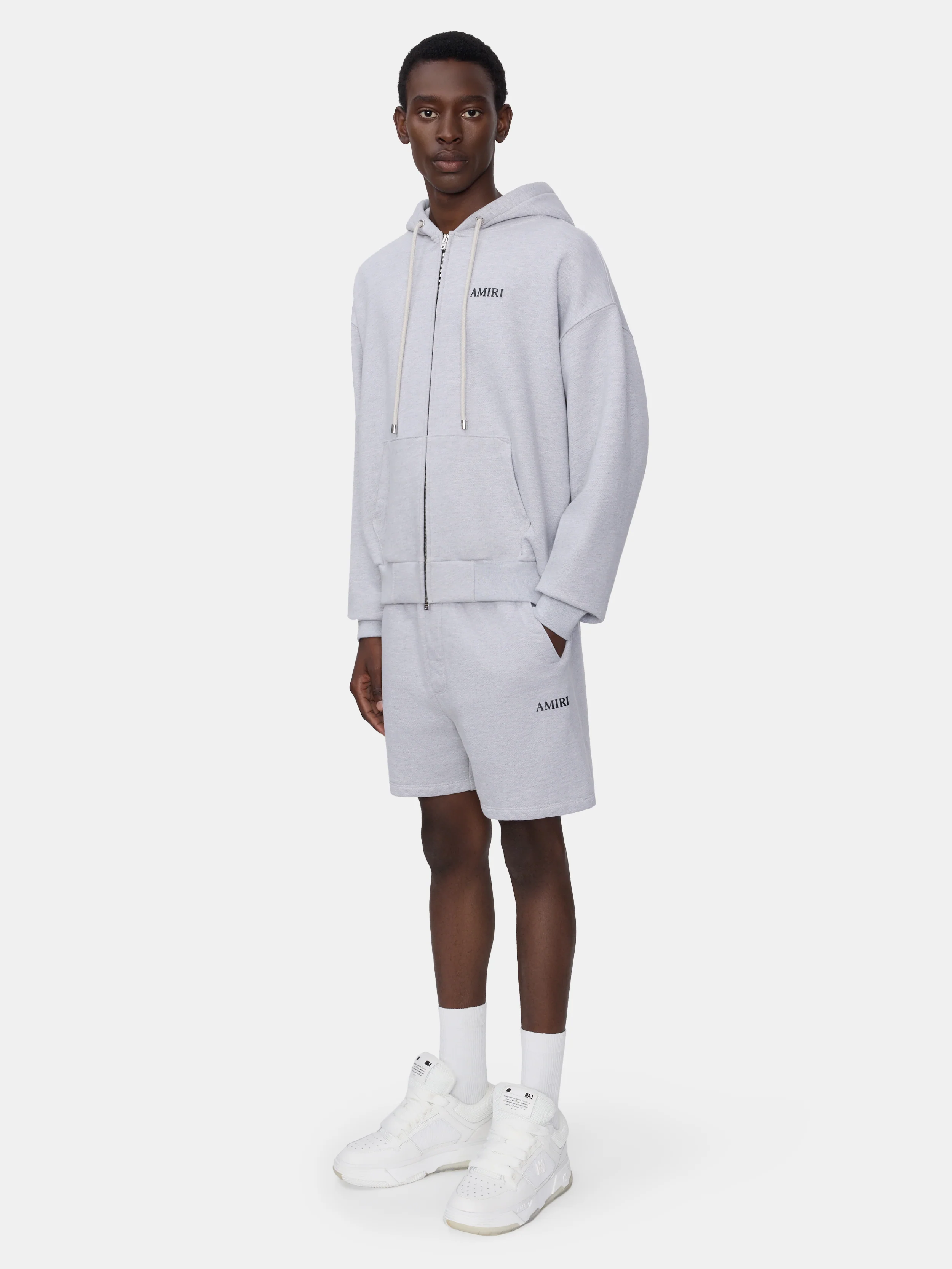 RELAXED PULL ON SWEATSHORT - HEATHER GREY - Image 3